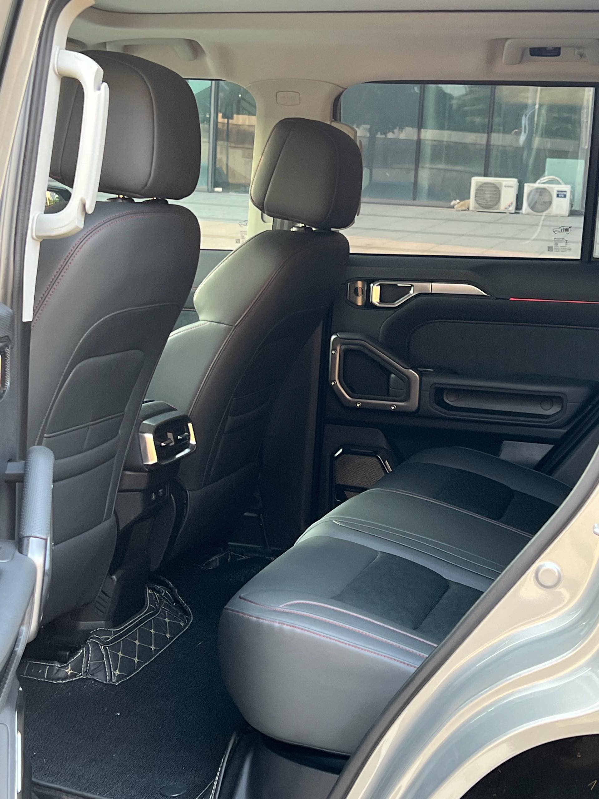 JETOUR 2023 Traveler 2.0T 4WD Cross PRO