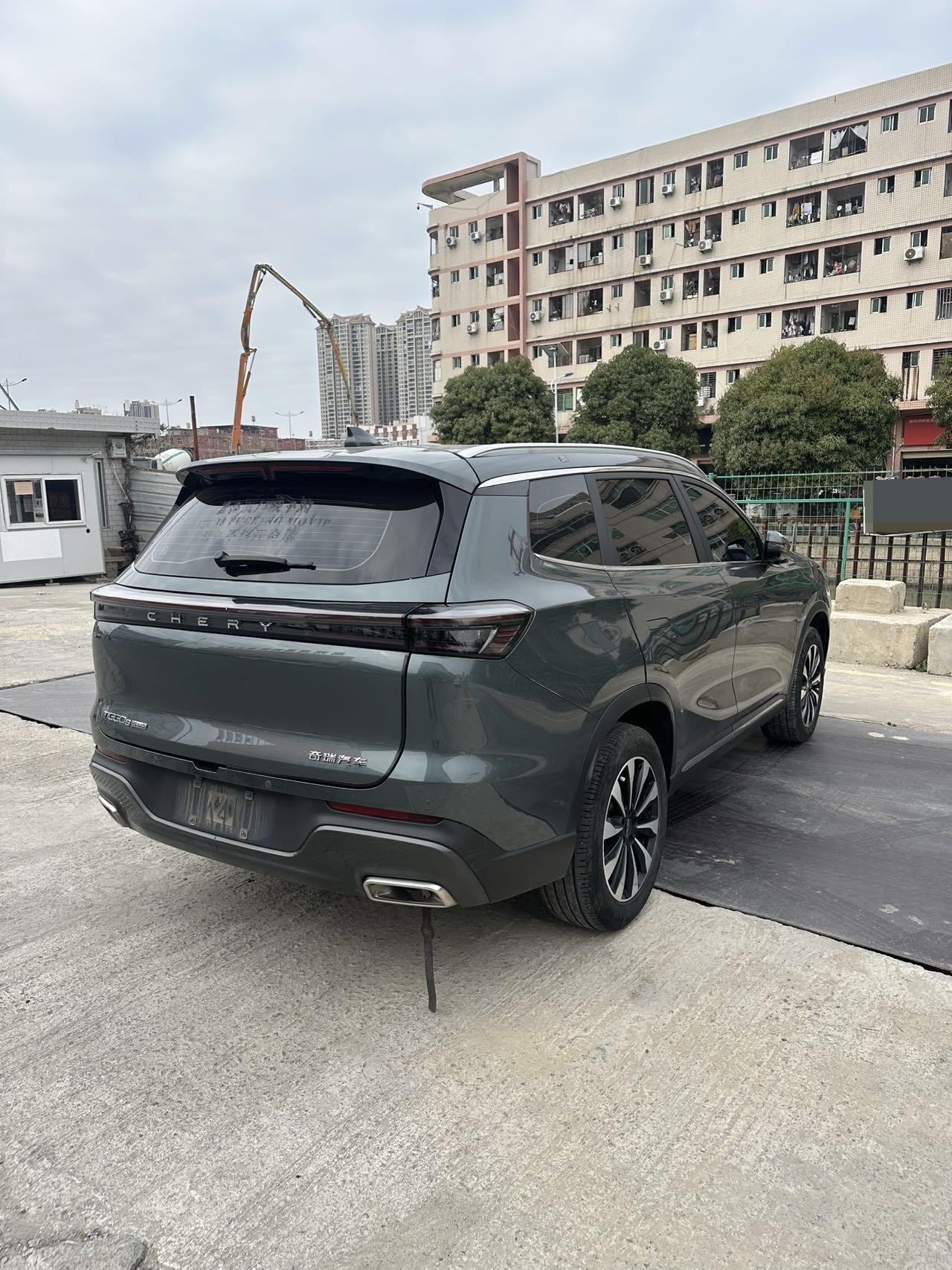 奇瑞 2024款 瑞虎8 PLUS 1.6TGDI 290TGDI 冠军版豪耀版5座