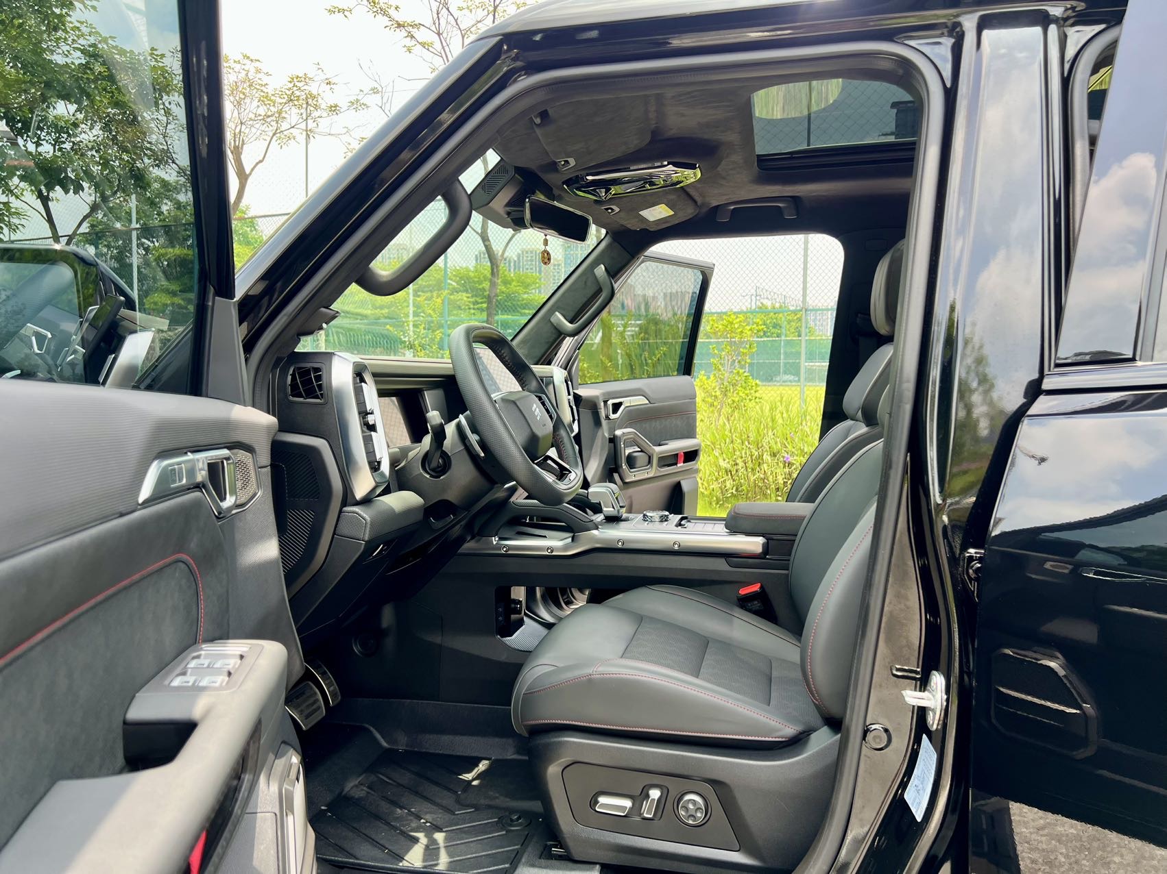 捷途 2023款 旅行者 2.0T 四驱穿越PRO+