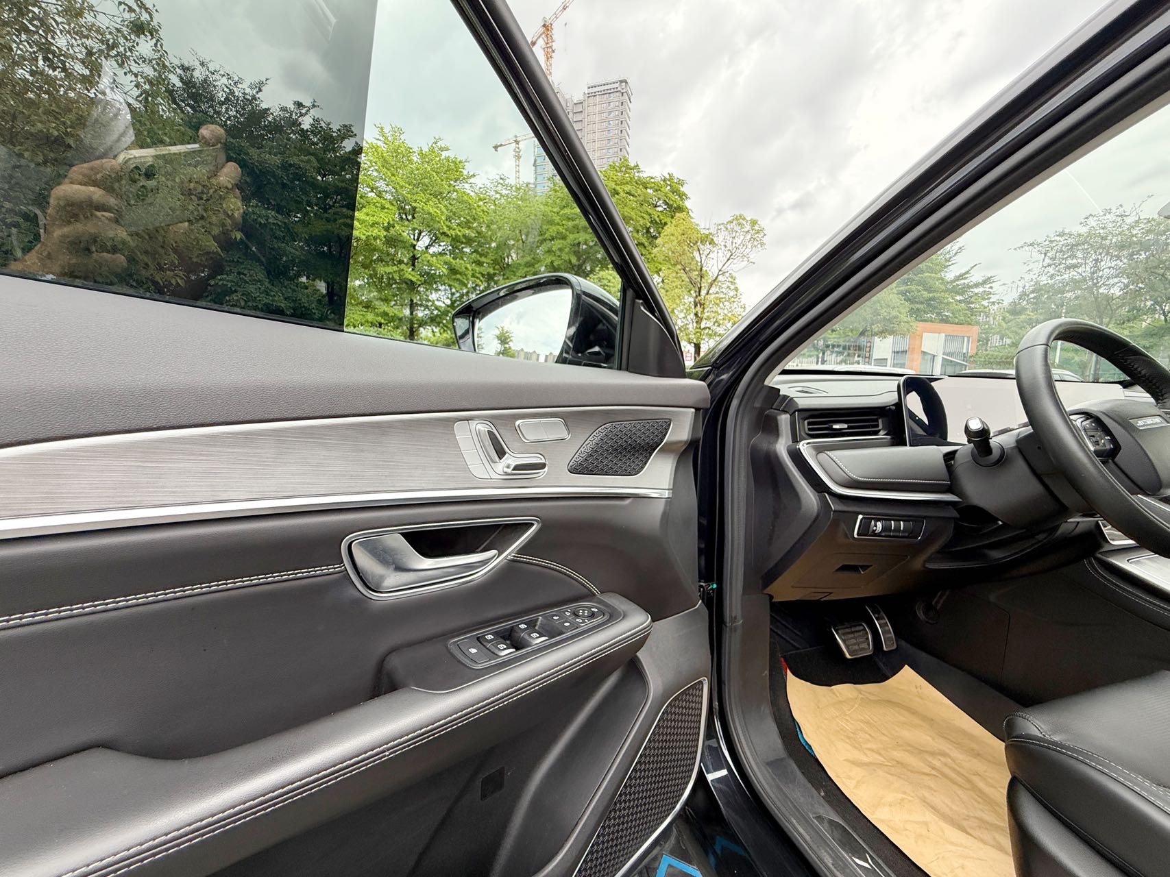 JETOUR 2021 X70 PLUS 1.5T Mountain 7-Seater