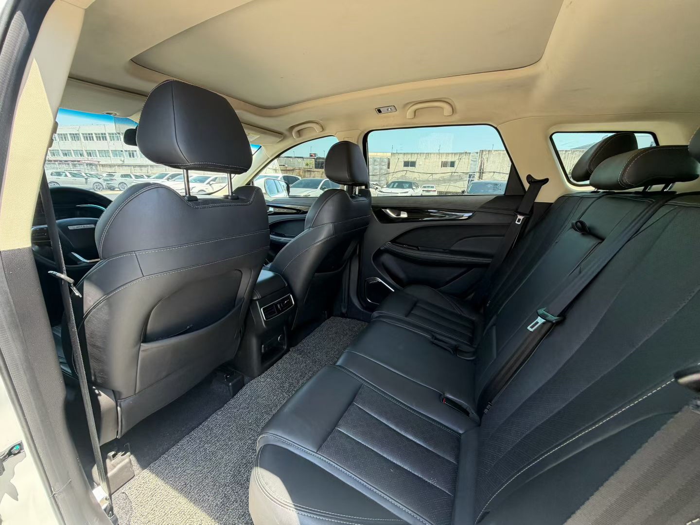JETOUR 2019 X90 1.6T Zunlv Edition 7-Seater