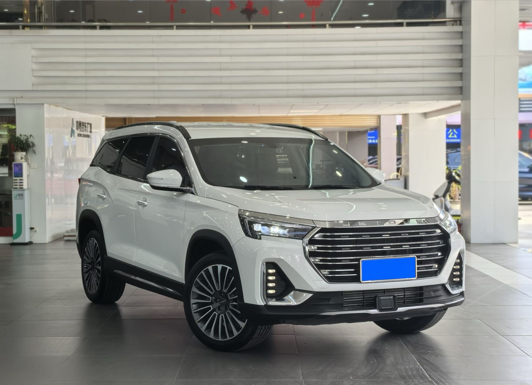 捷途 2022款 X90 2.0T 子龙 虎威版5座