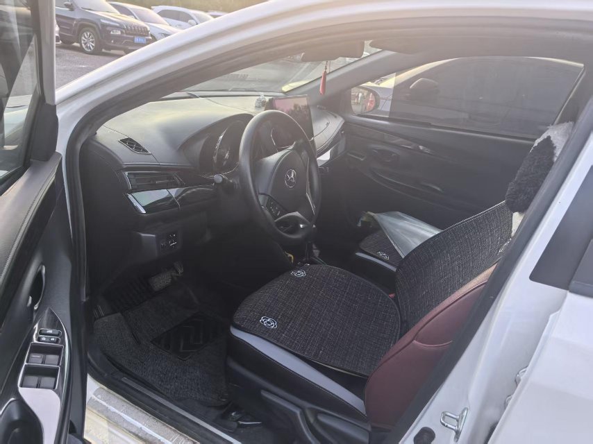 丰田 雅力士 2022款 YARiS L 致炫 X 1.5 无级 领先PLUS版