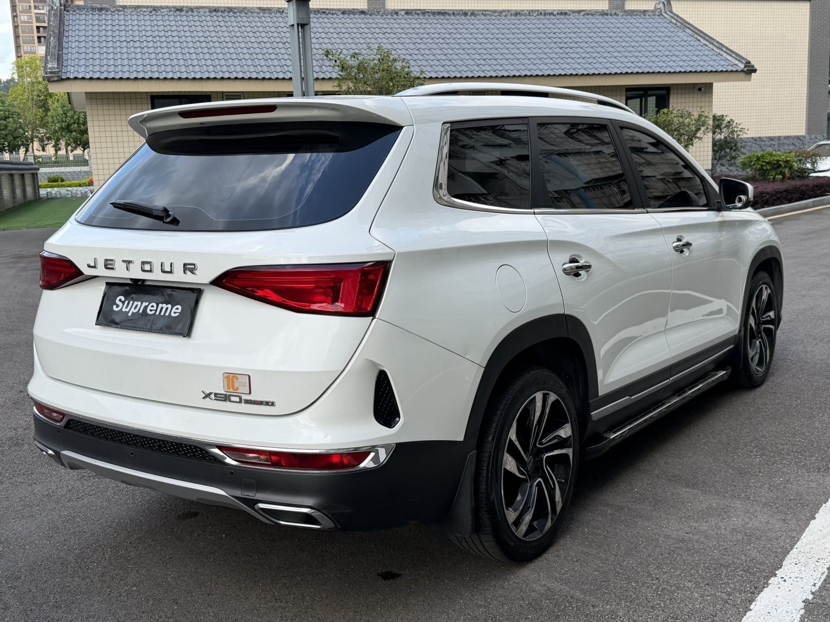 捷途 2019款 X90 1.6T 尊旅版6座