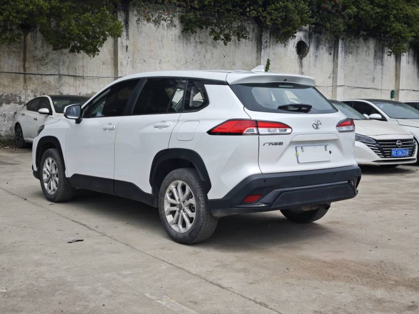 Toyota 2025 Frontlander 2.0 CVT Elite Plus