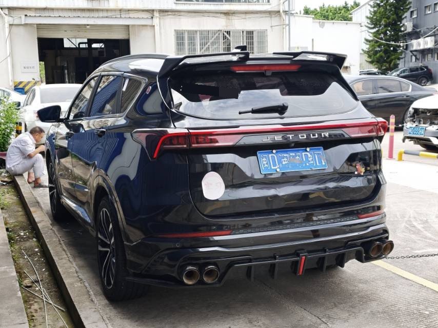 JETOUR 2023 X70 PLUS 1.6T Stronger PRO+ 7-Seater