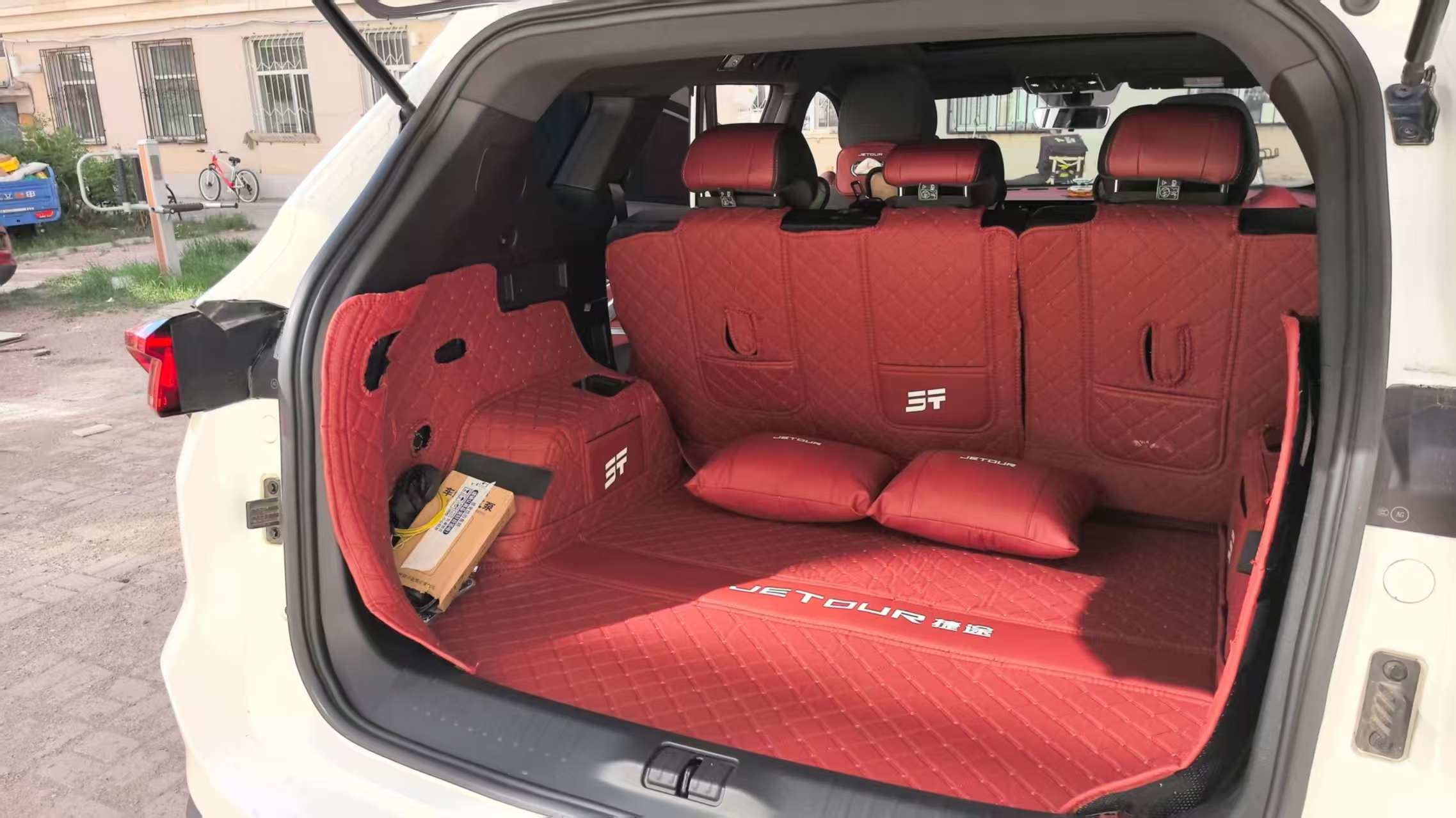 JETOUR 2023 X70 PLUS 1.5T CVT Ziqiang MAX 5-Seater