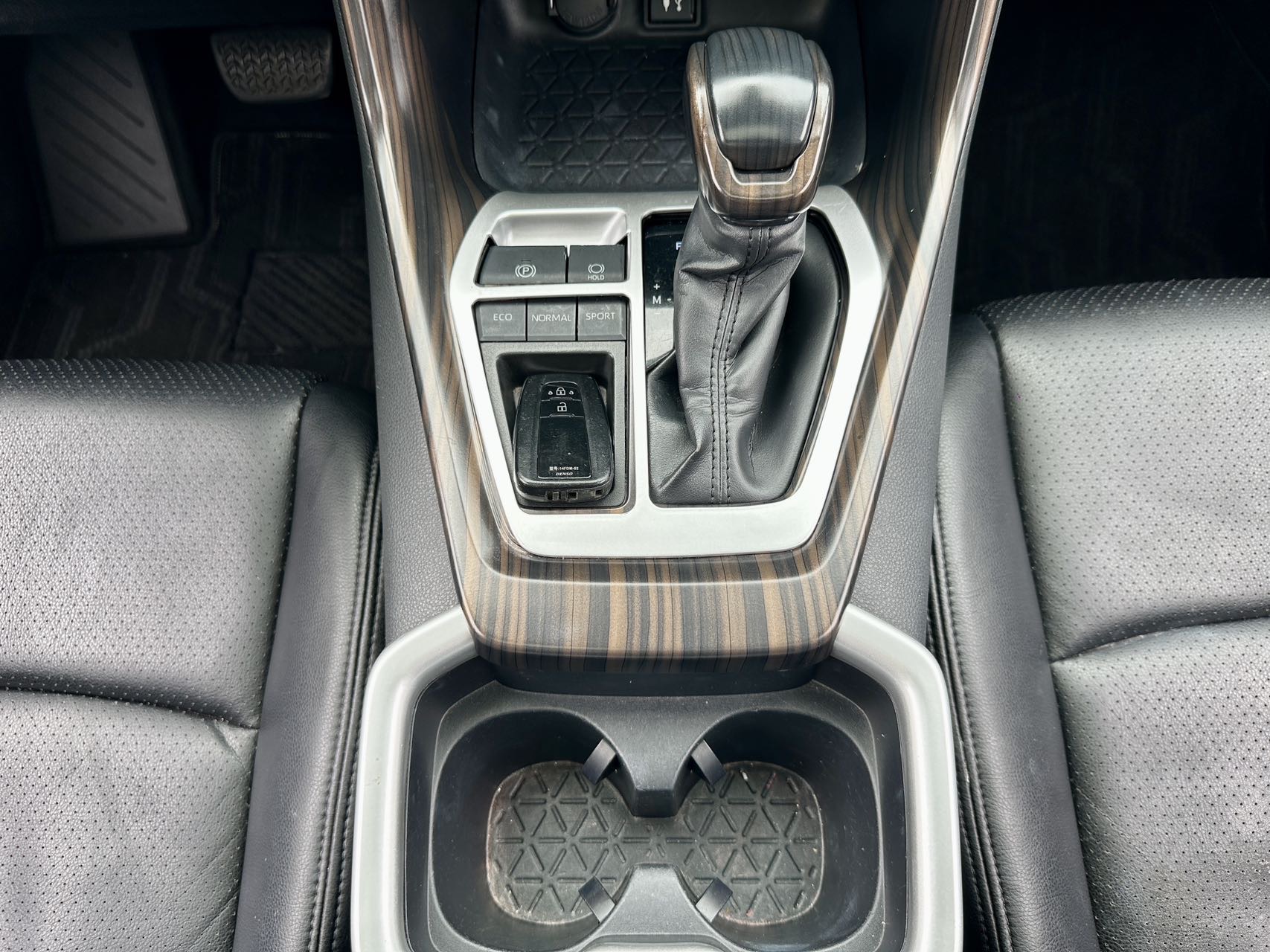 Toyota 2020 RAV4 2.0 CVT 2WD Fashion Edition