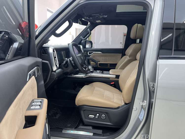 JETOUR 2023 Traveler 2.0T 4WD Cross PRO+