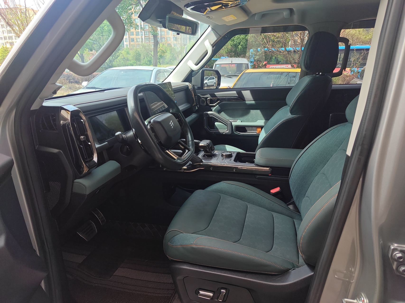 JETOUR 2023 Traveler 2.0T 4WD Cross PRO