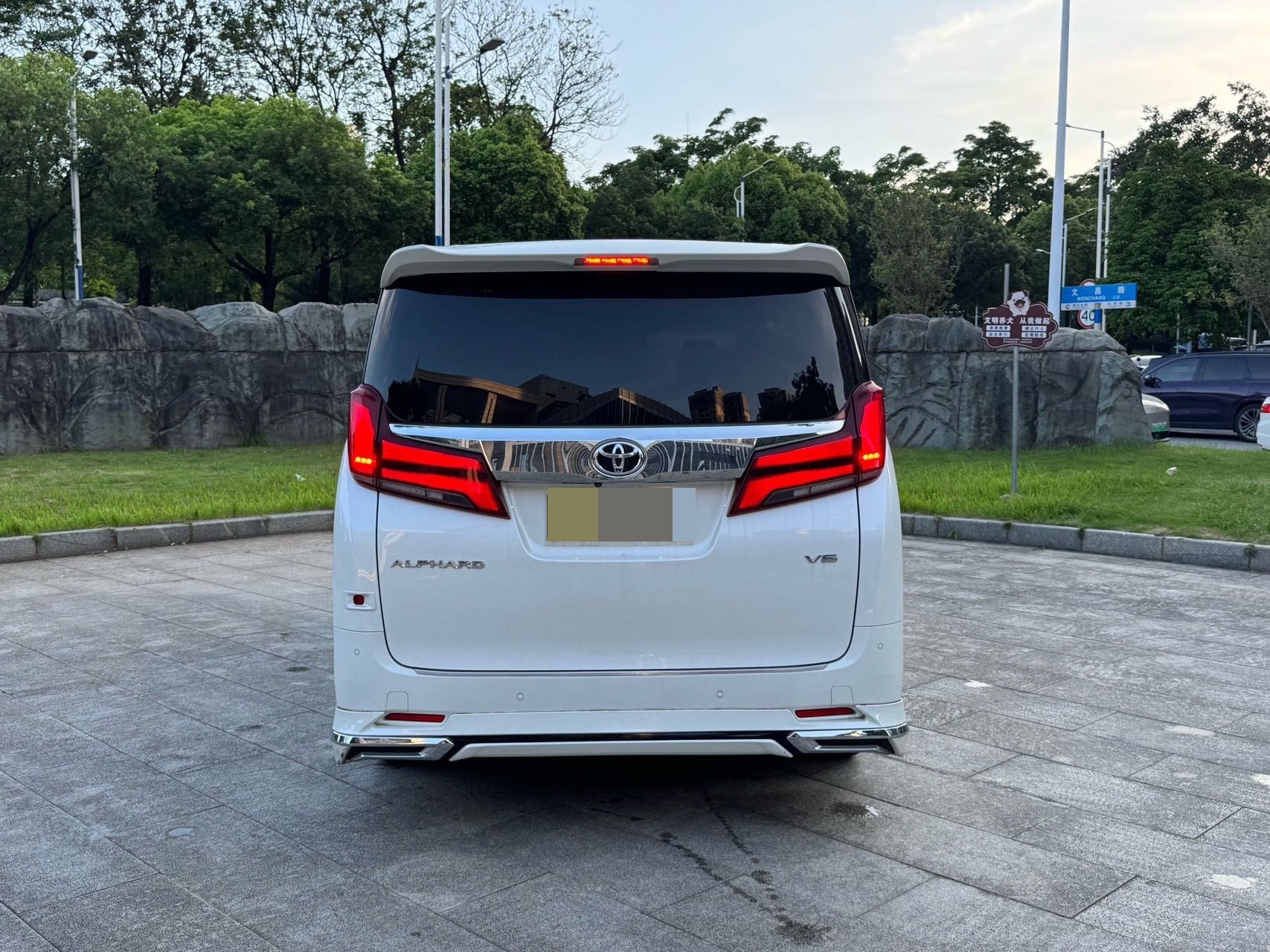 Toyota Alphard (Import) 2018 Alphard 3.5 Luxury (Facelift)