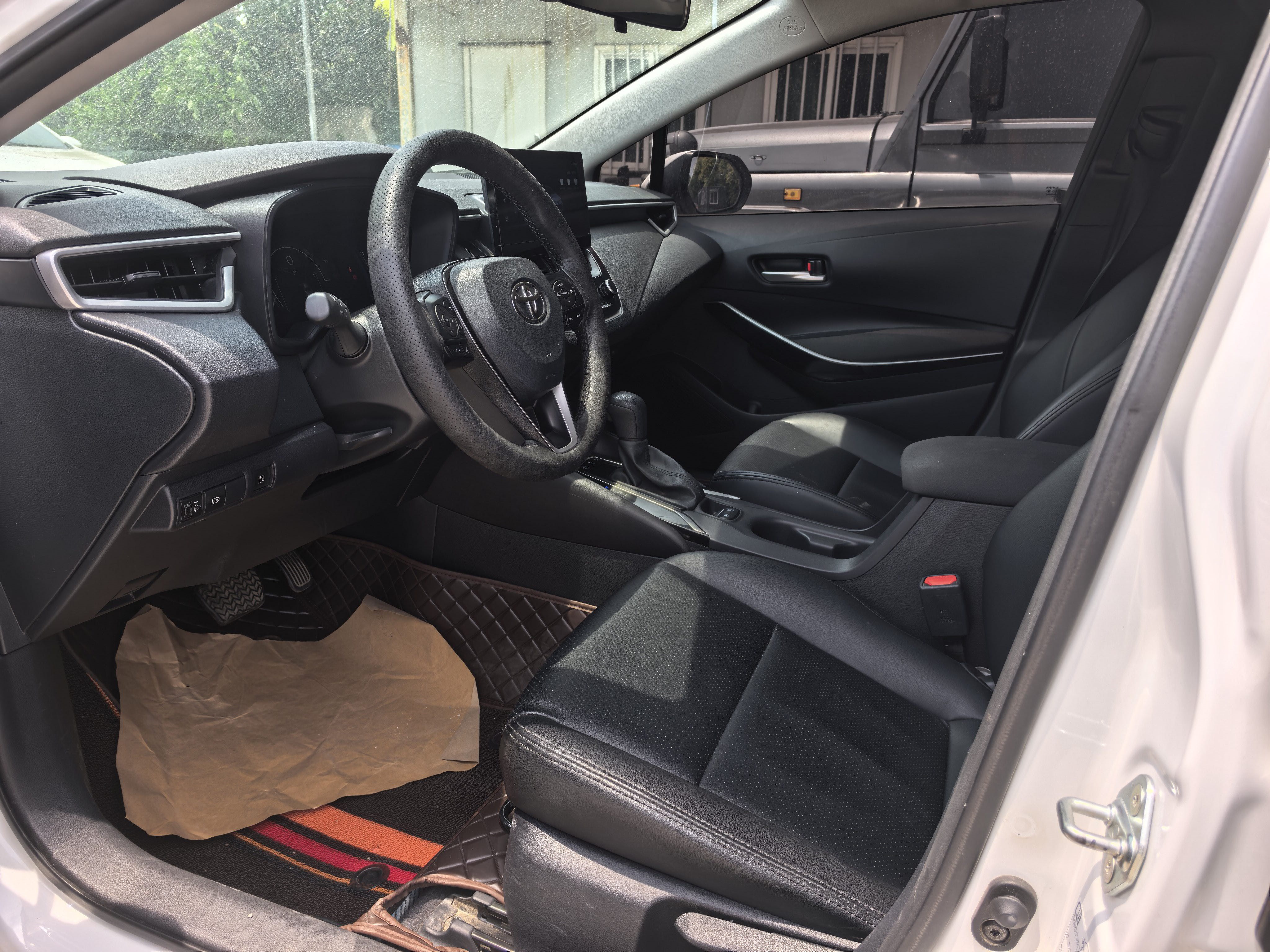 Toyota 2023 Corolla Hybrid 1.8 CVT Smart Hybrid Pioneer Edition
