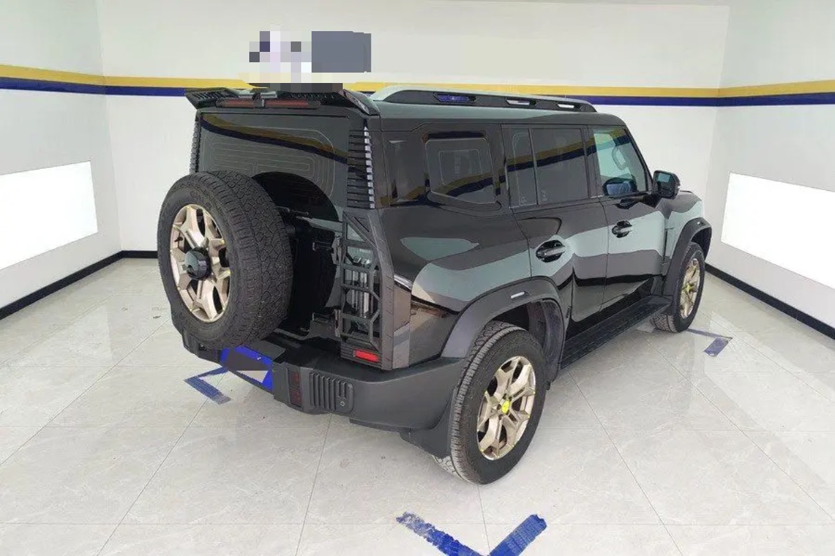 JETOUR 2023 Traveler 2.0T 4WD Conquest