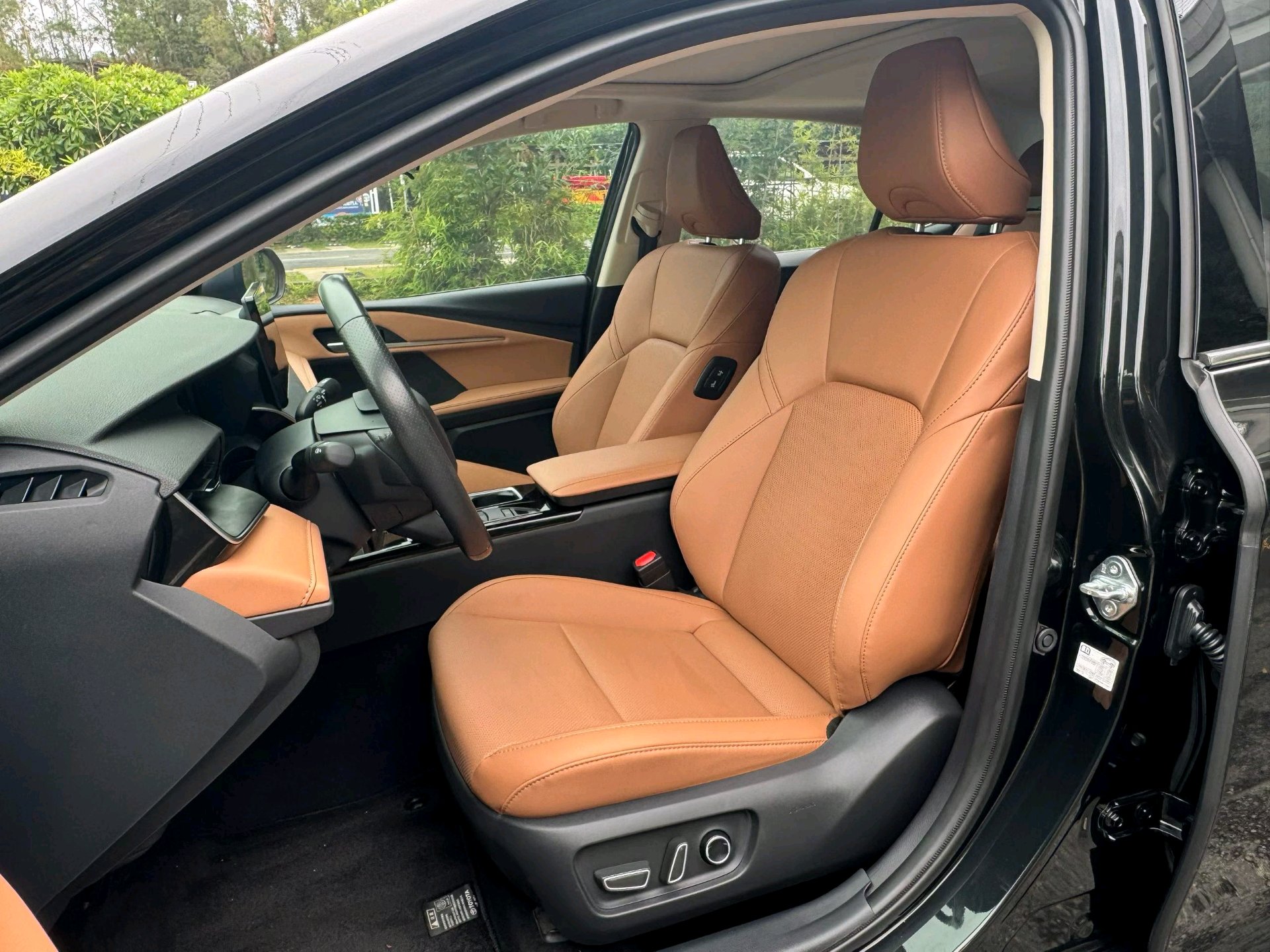 Toyota 2024 Camry 2.0GVP CVT Luxury Edition