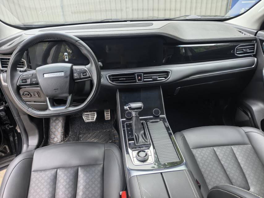JETOUR 2021 X90 1.6T Yingzun Edition 7-Seater