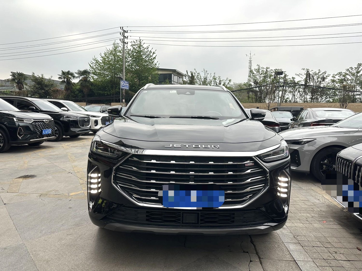 JETOUR 2021 X70 PLUS 1.6T Zhuge Edition Wolong 7-Seater