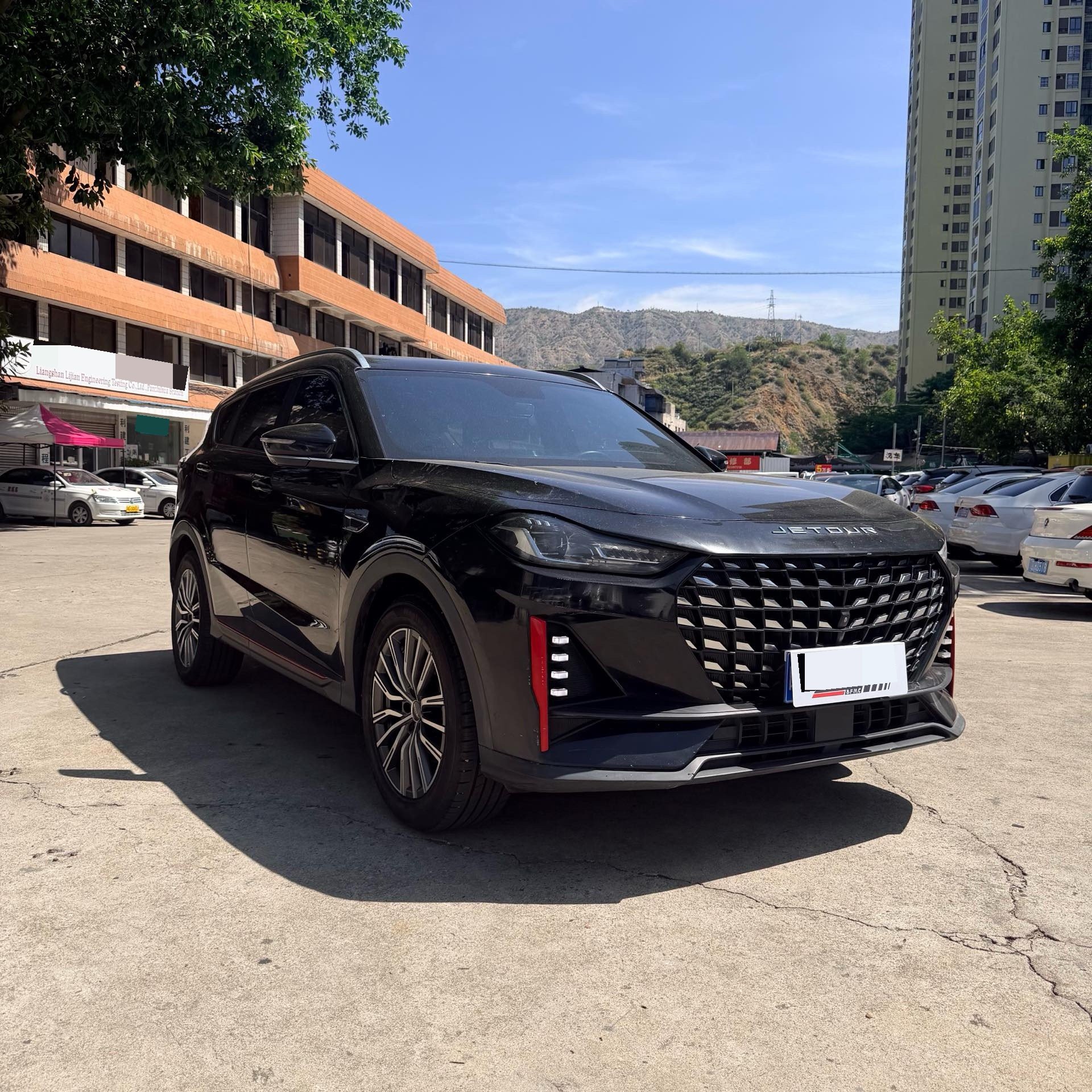 JETOUR 2024 X70 PLUS 1.5T Champion Edition PRO 5-Seater