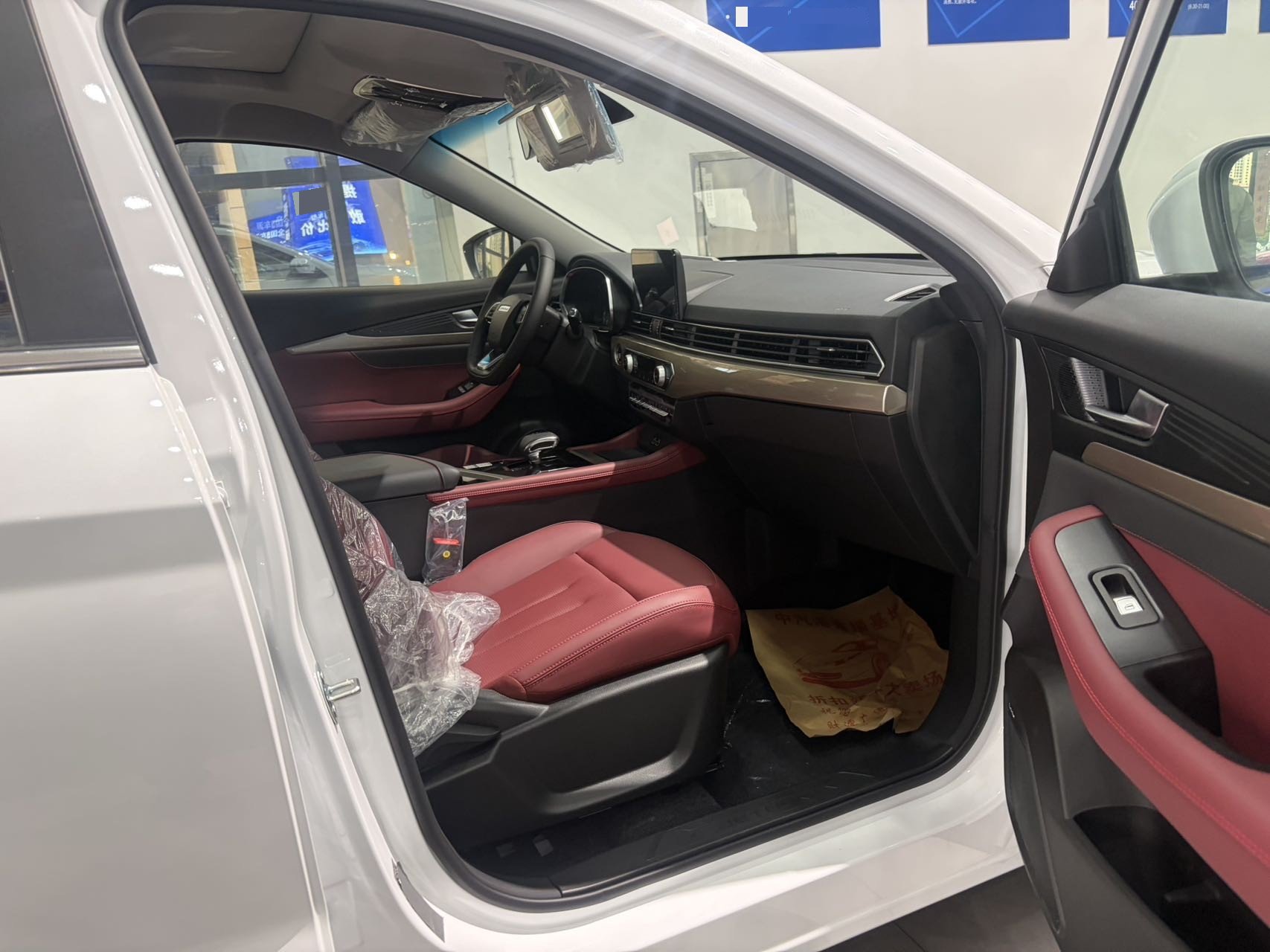 JETOUR 2025 X70 1.5T Beyond PRO 5-Seater