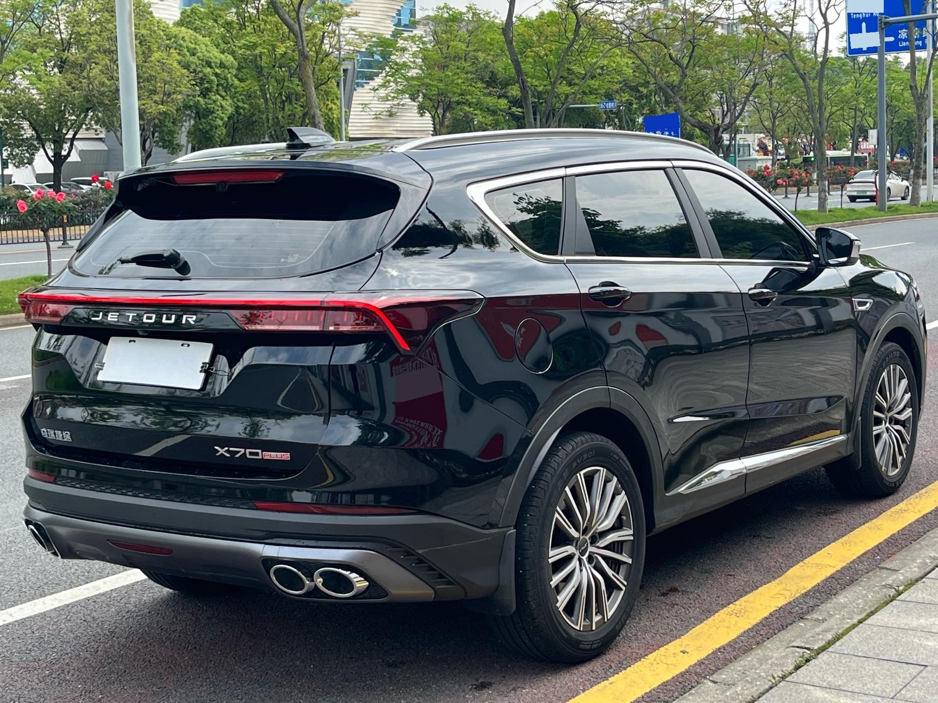 JETOUR 2024 X70 PLUS 1.5T Champion Edition PRO 5-Seater