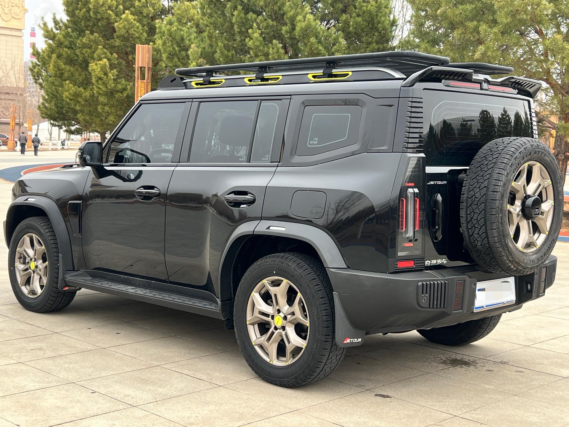 JETOUR 2023 Traveler 2.0T 4WD Conquest