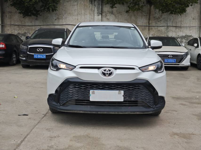 Toyota 2025 Frontlander 2.0 CVT Elite Plus