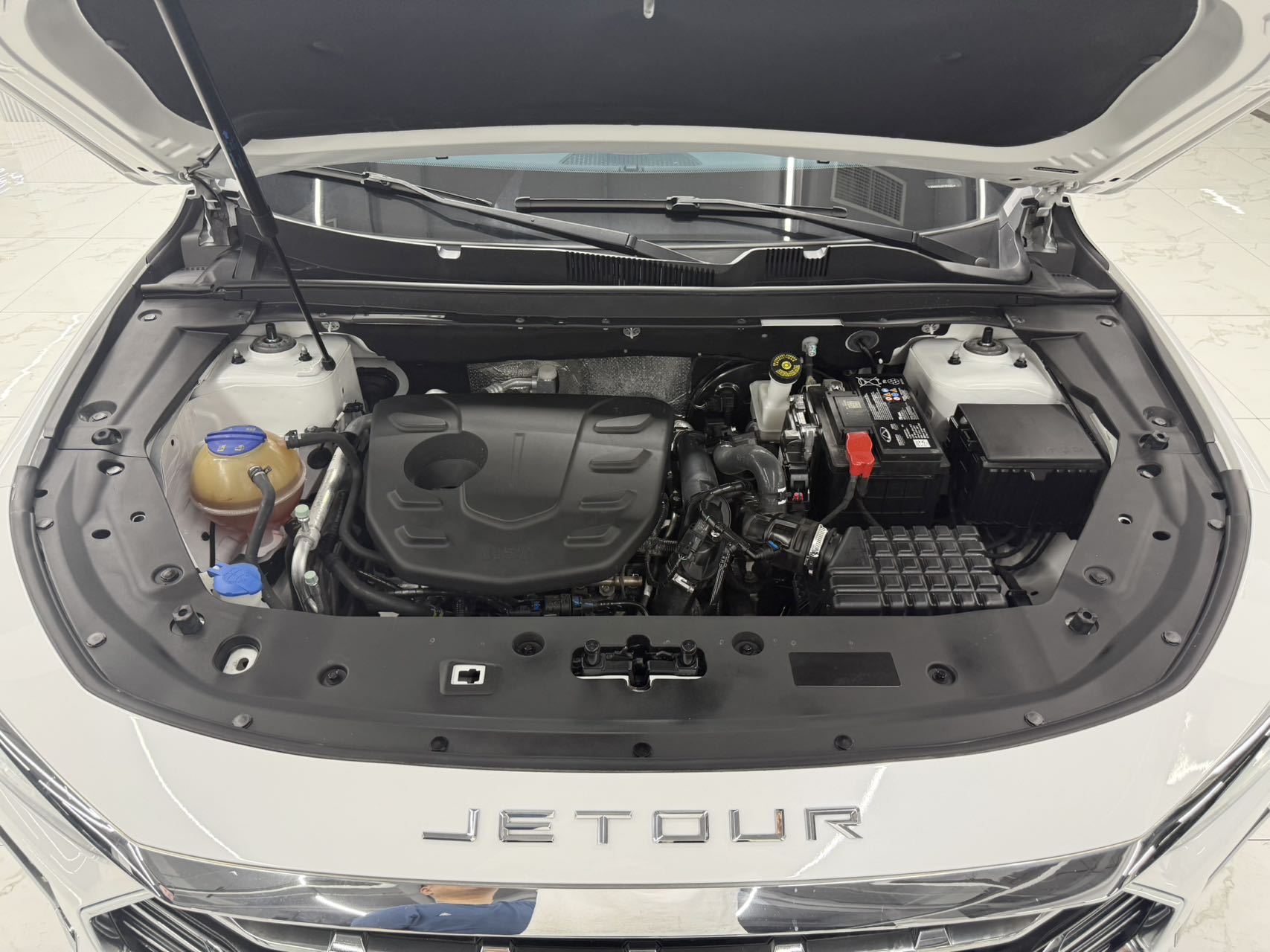 JETOUR 2023 X70 PLUS 1.5T CVT Ziqiang MAX 7-Seater