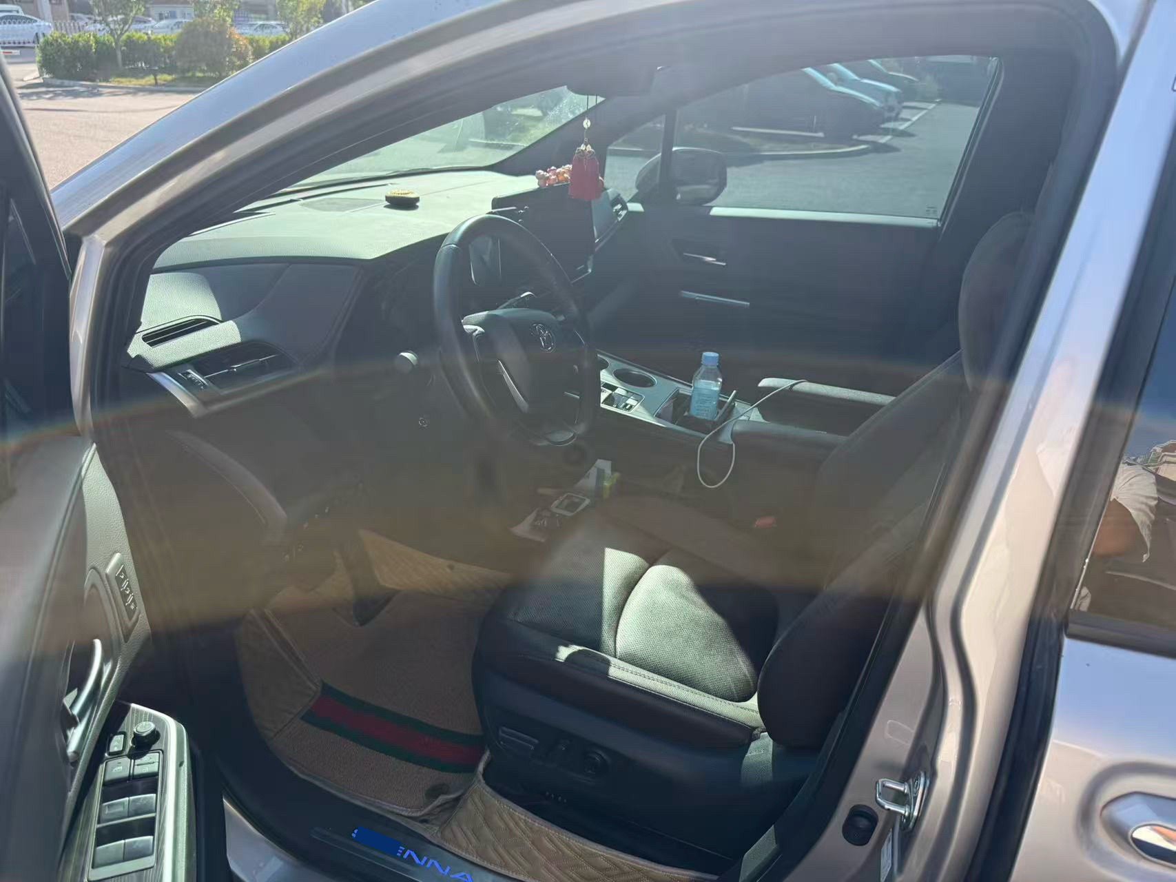 Toyota 2021 Sienna 2.5 CVT Platinum