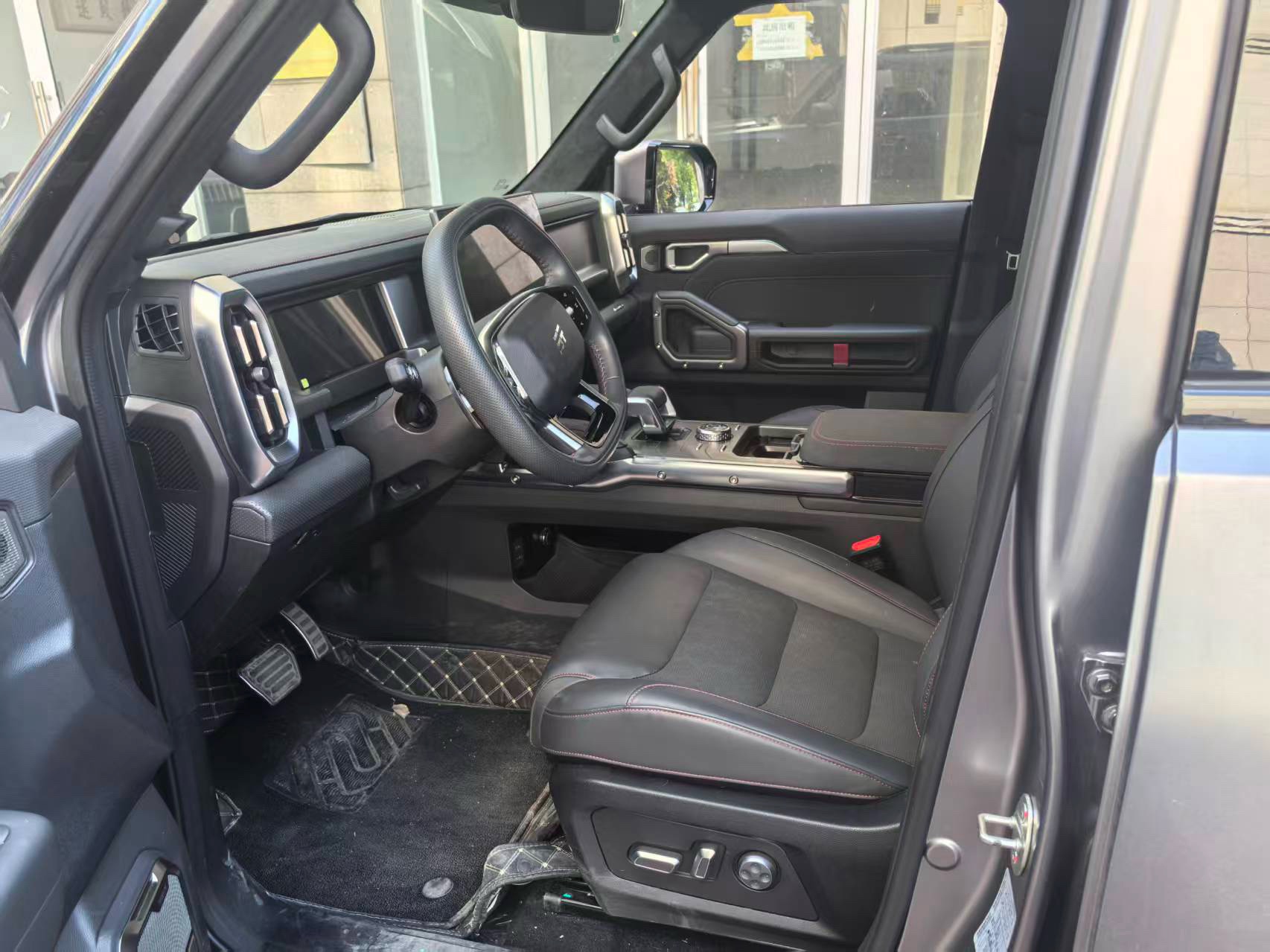 JETOUR 2023 Traveler 2.0T 4WD Cross PRO+