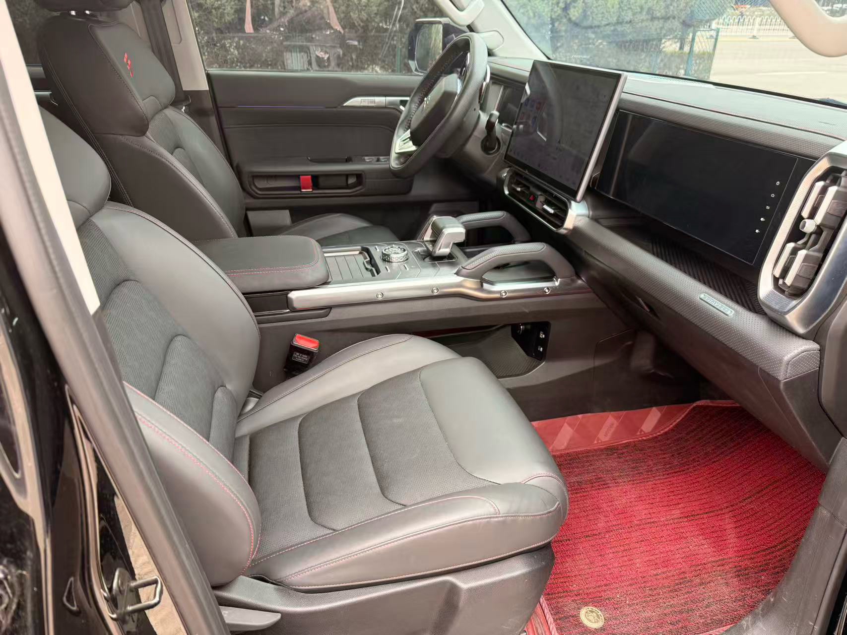 JETOUR 2023 Traveler 2.0T 4WD Cross PRO