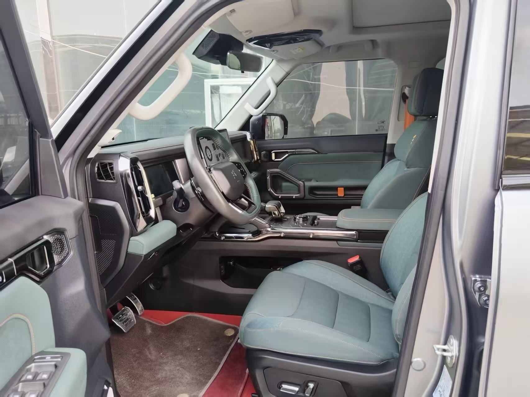 JETOUR 2023 Traveler 2.0T 4WD Cross PRO