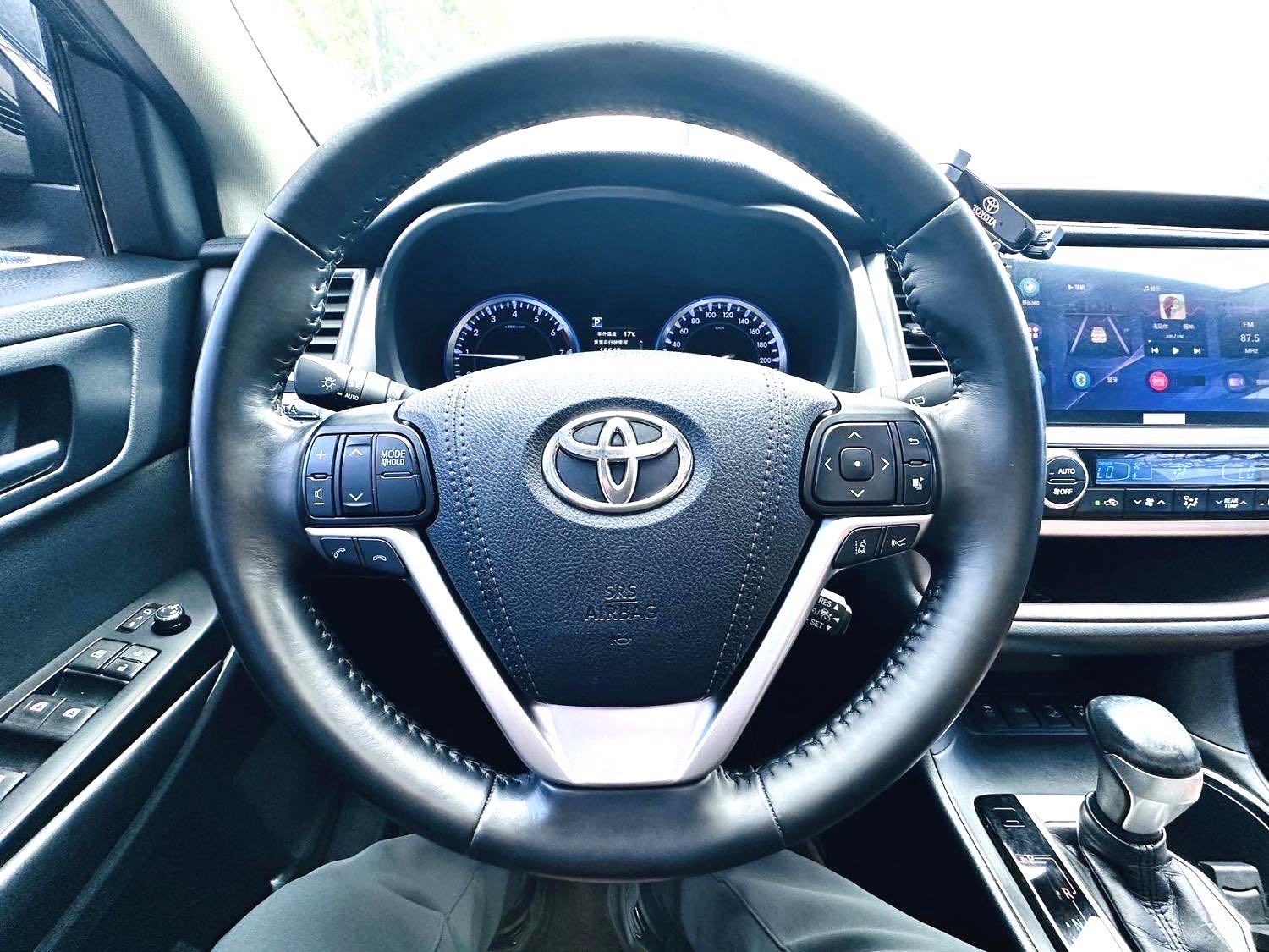 Toyota 2019 Highlander 2.0T 4WD Knight Edition 7-Seater