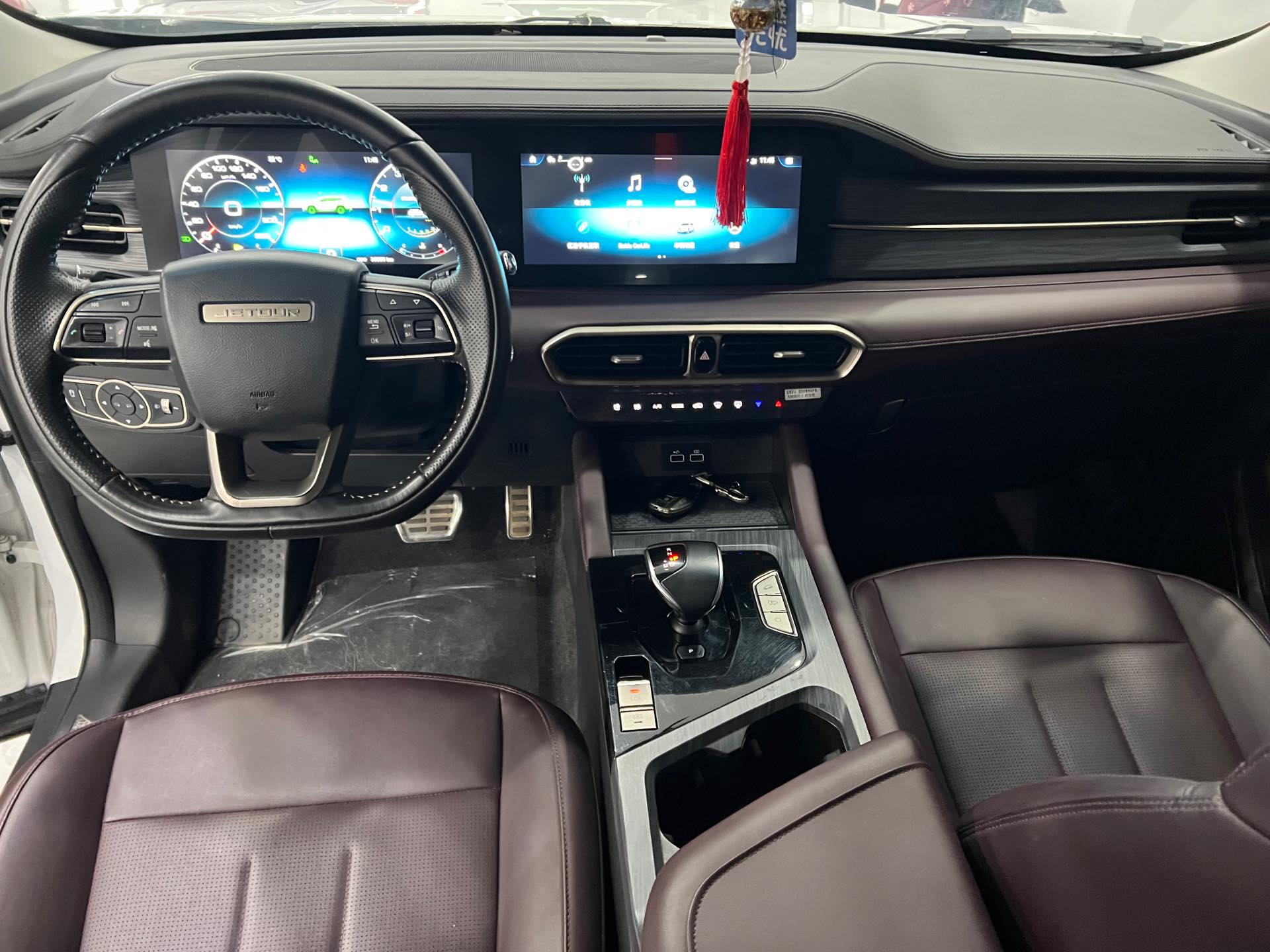 JETOUR 2024 X90 PLUS 1.6TD Villa 7-Seater