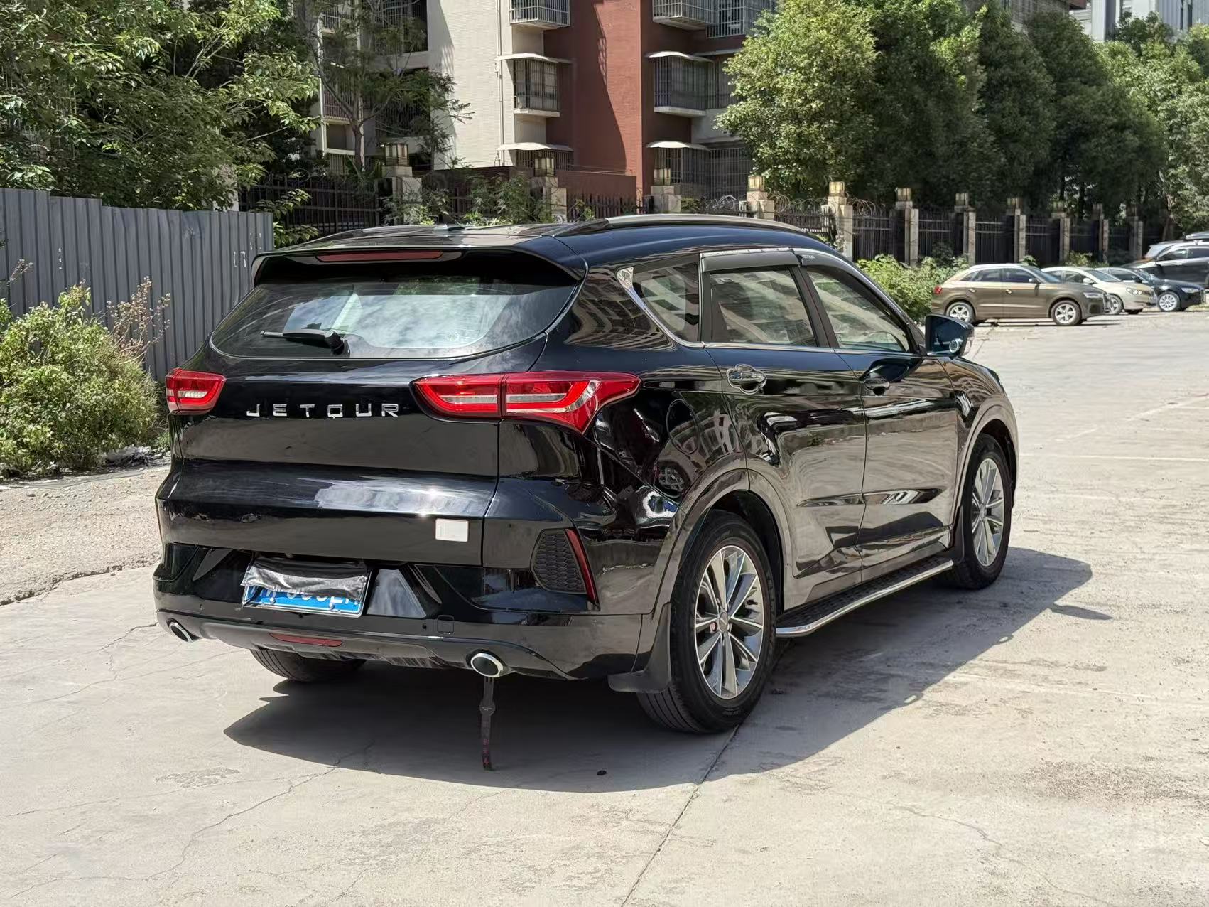 JETOUR 2021 X70 1.5T Special I Edition 7-Seater