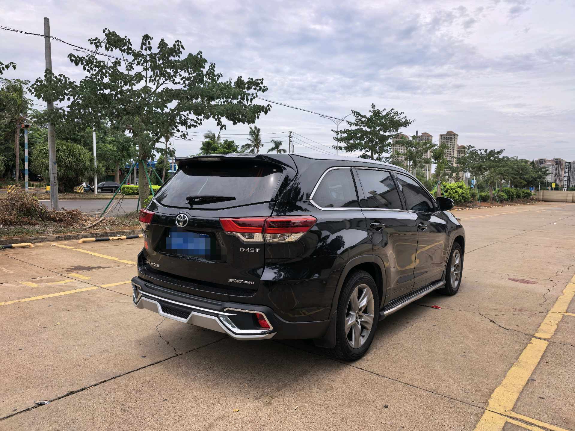 Toyota 2021 Highlander 2.0T 4WD Luxury 7-Seater