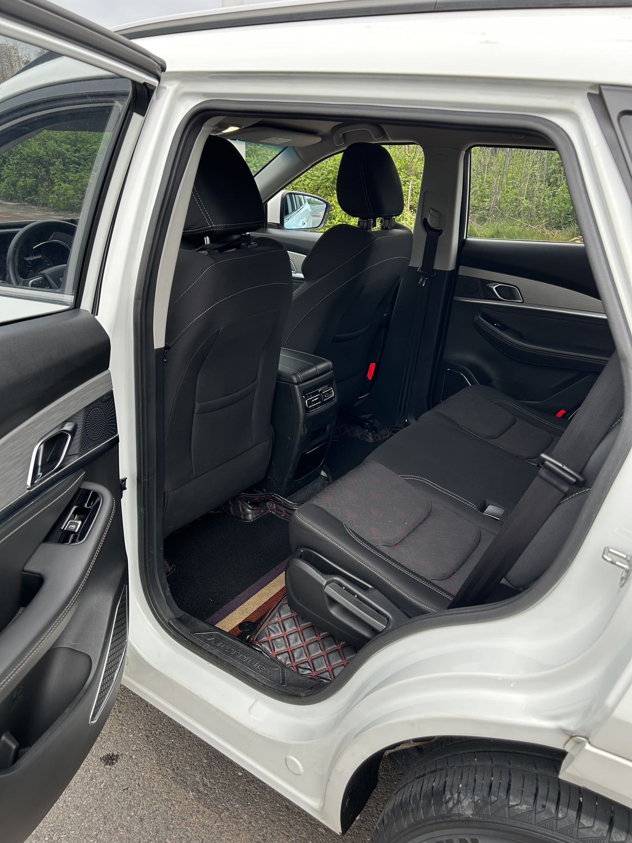 捷途 2020款 X70 1.5T 悦行版7座