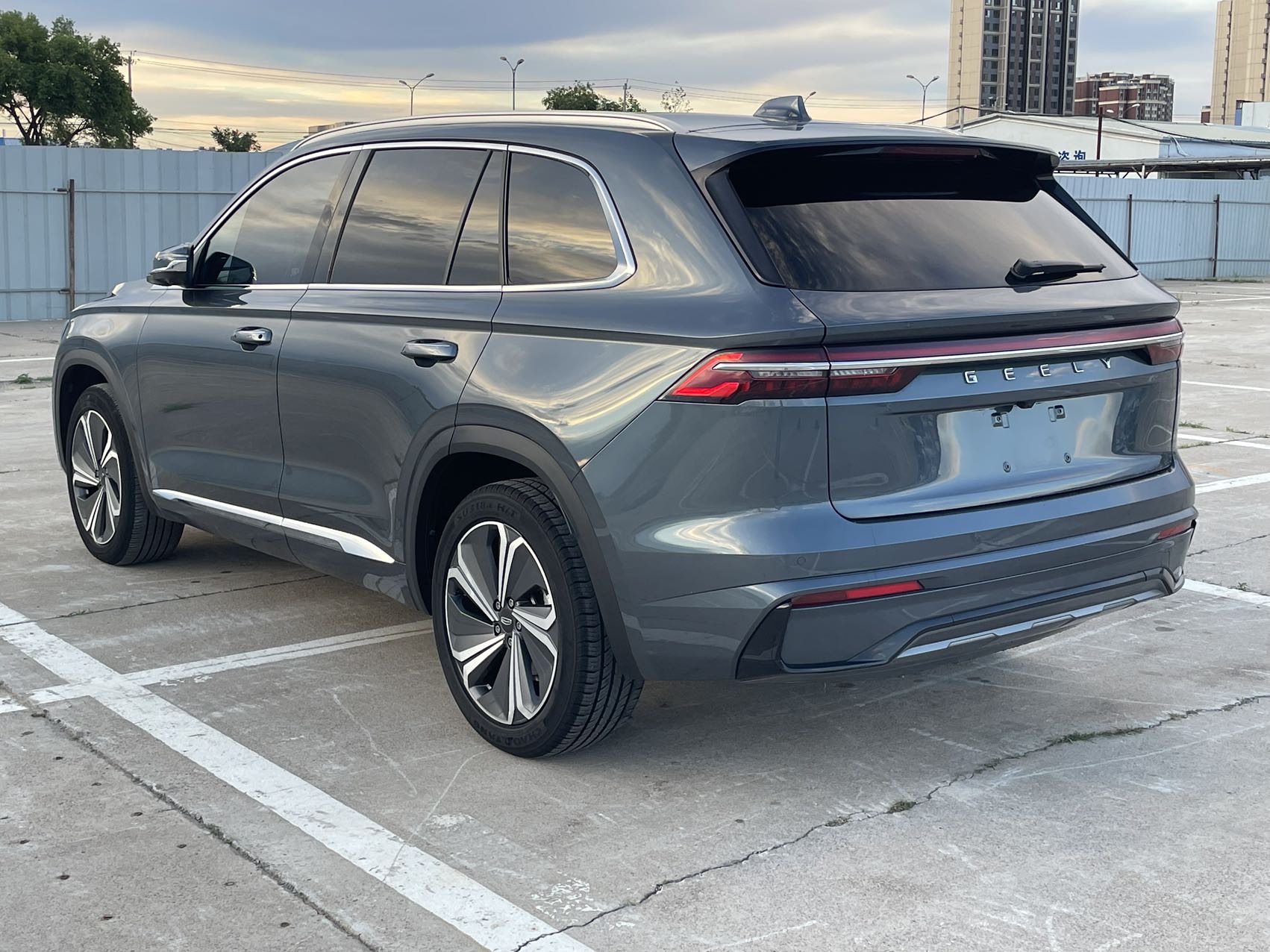 Geely 2022 Xingyue L Leishen Hi·X 1.5T Hybrid Super Rui
