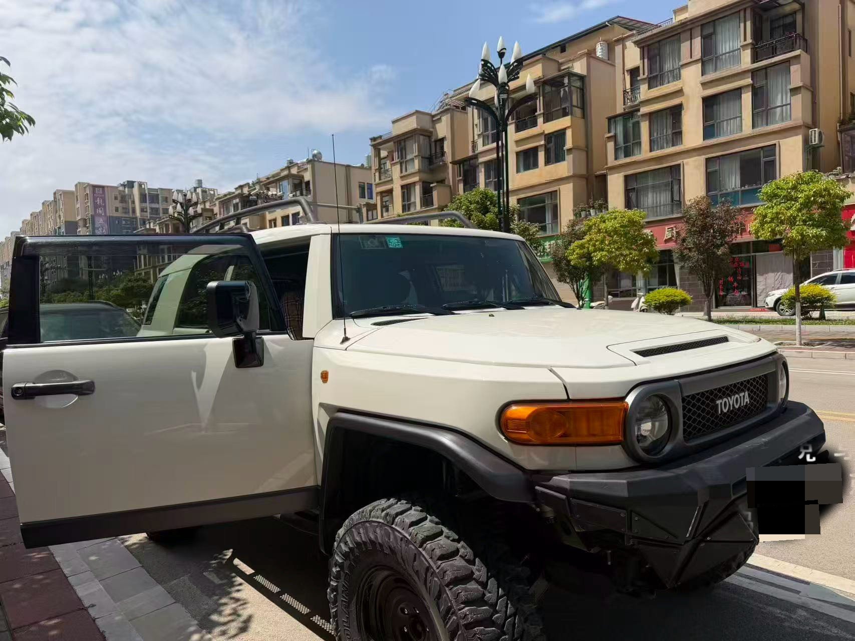 Toyota FJ Cruiser (Import) 2017 FJ Cruiser 4.0 Middle East Version