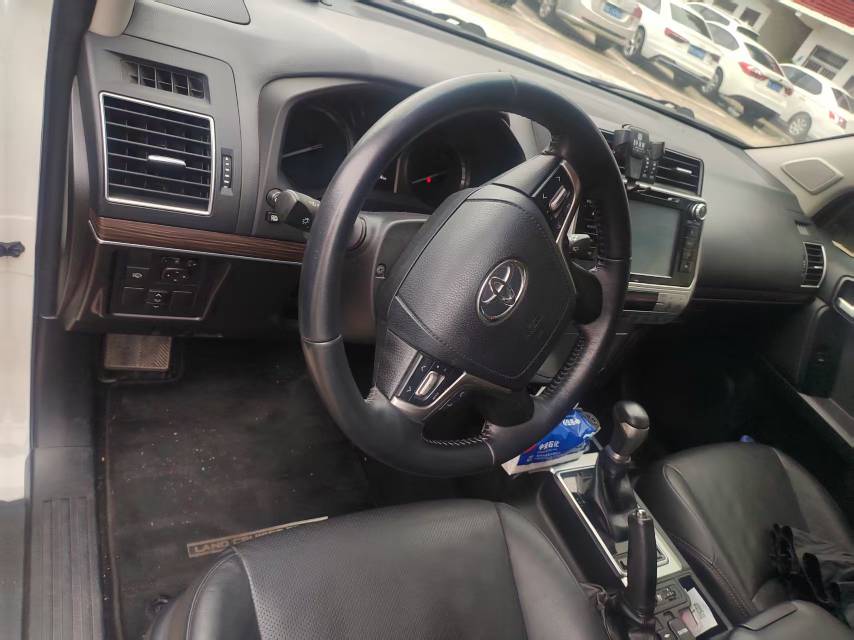 Toyota 2018 Prado 3.5 TX-L NAVI (Rear-Mounted Spare Tire)