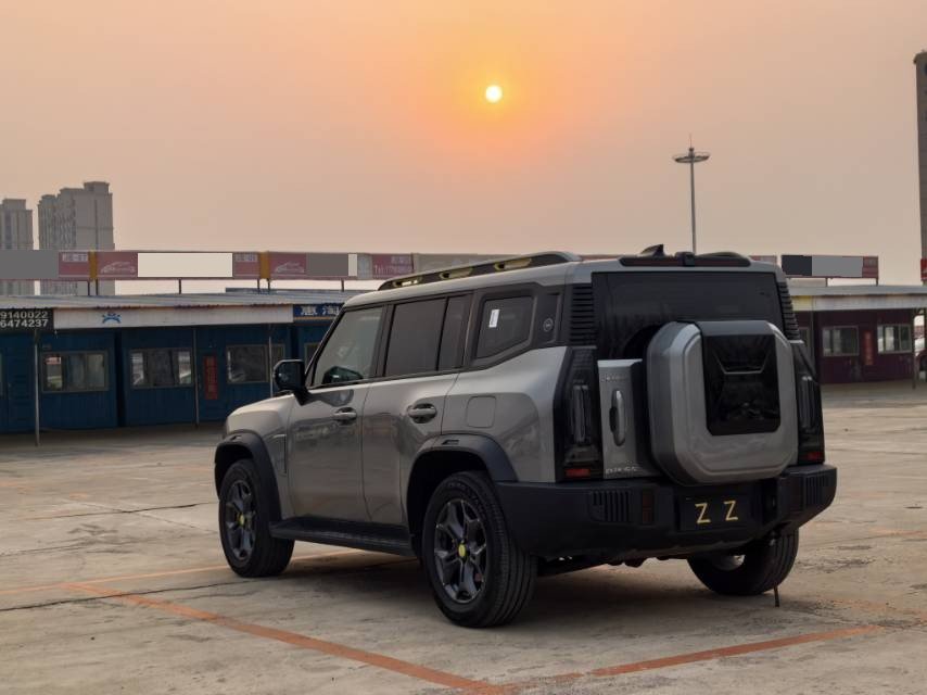JETOUR 2023 Traveler 2.0T 4WD Cross PRO