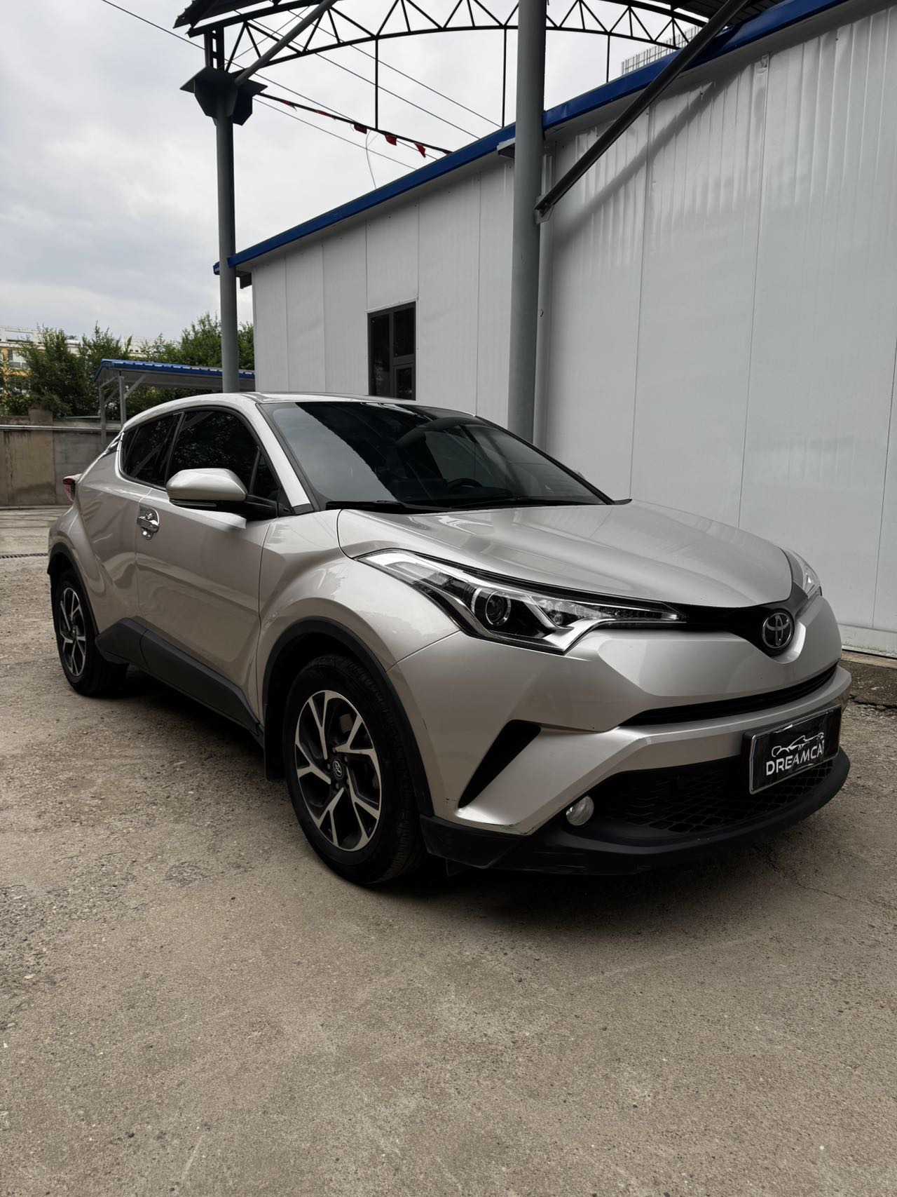 Toyota 2020 C-HR 2.0 CVT Leading Edition