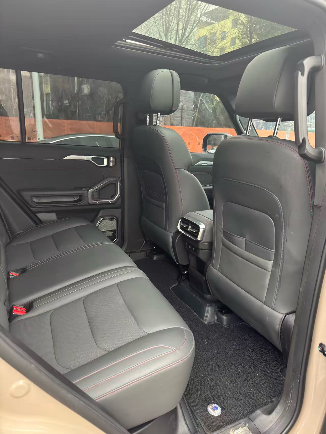JETOUR 2023 Traveler 2.0T 4WD Cross PRO+