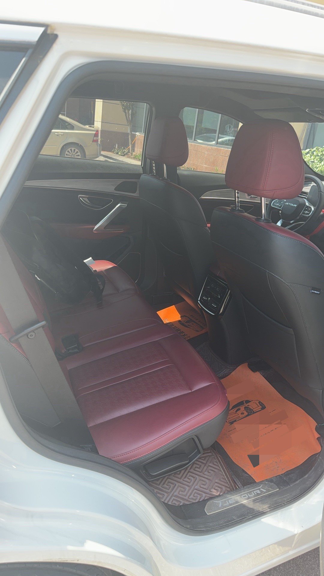 JETOUR 2024 X70 PLUS 1.5T Champion Edition PRO 7-Seater