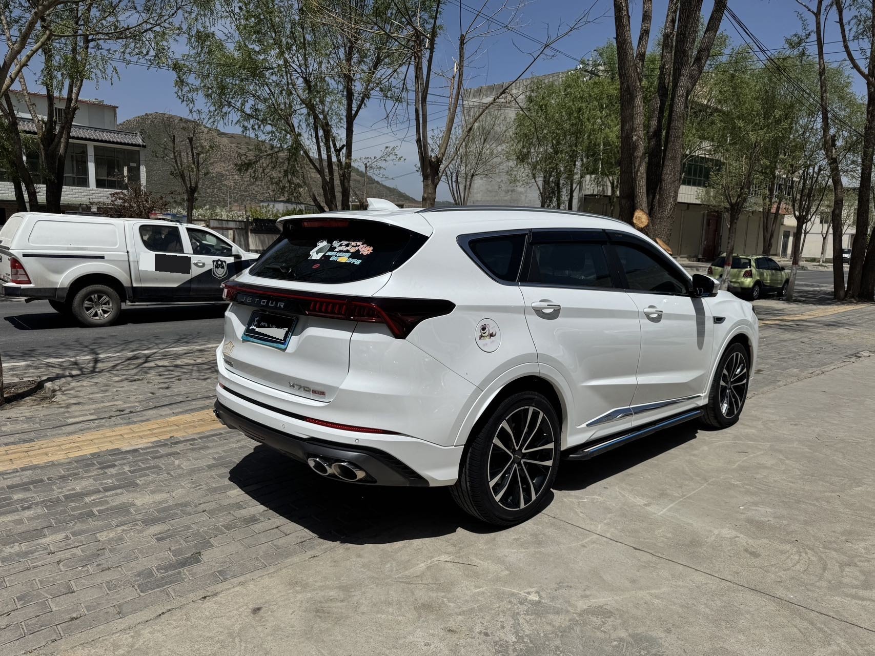 JETOUR 2023 X70 PLUS 1.6T Qiangzhe PLUS 7-Seater