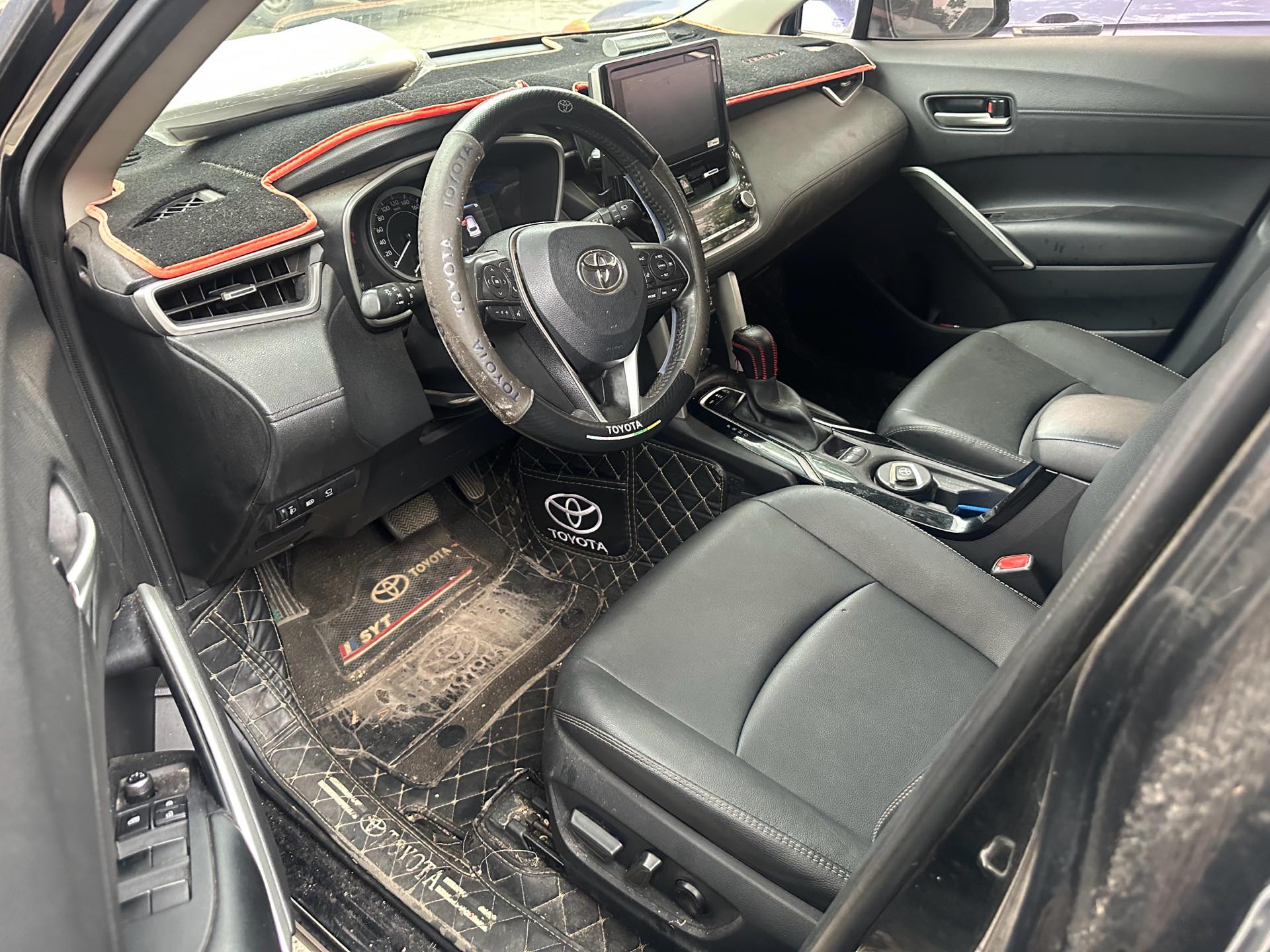 Toyota 2022 Corolla Cross 2.0 CVT Premium