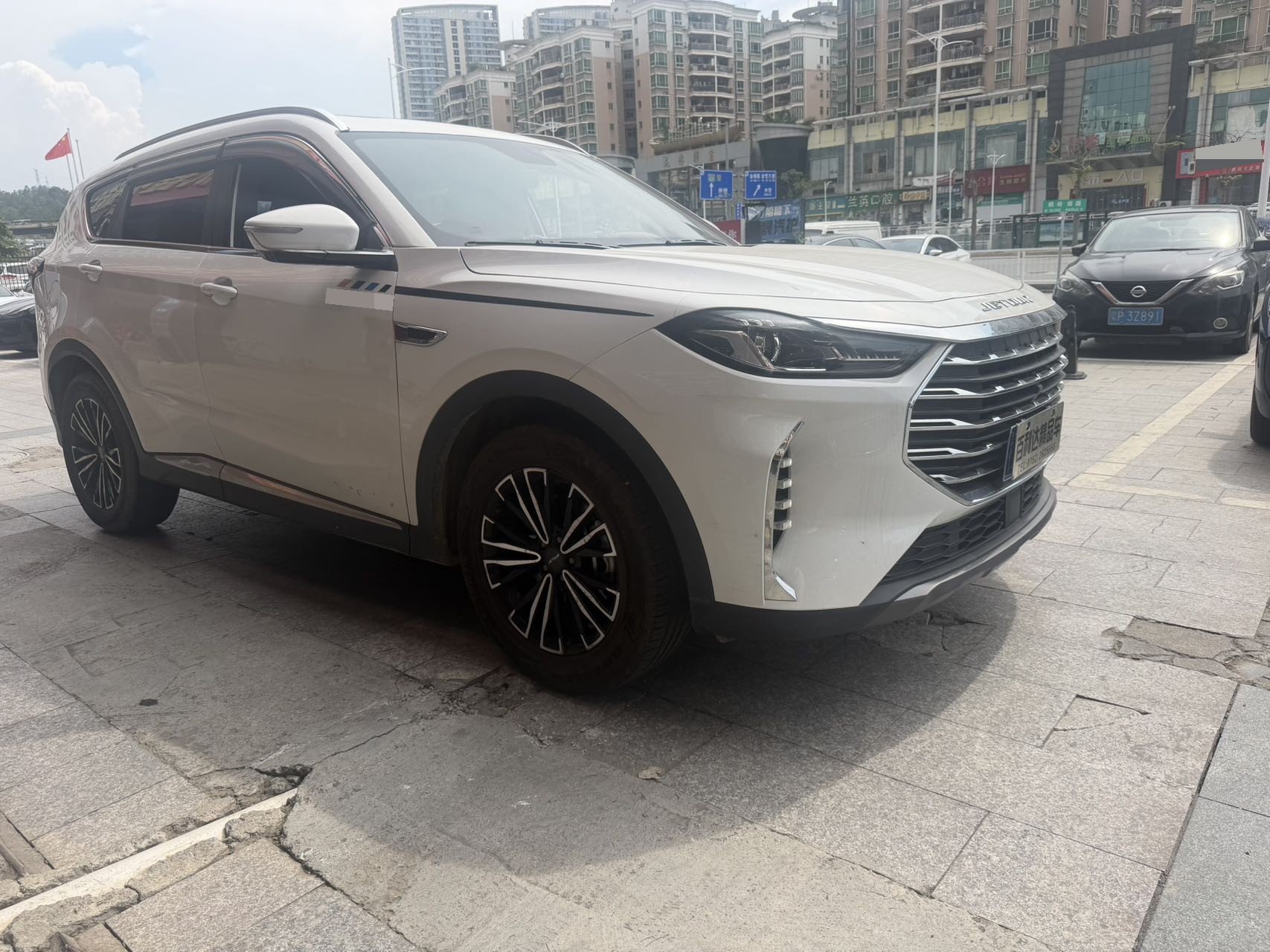JETOUR 2021 X70 PLUS 1.5T Shan PRO 5-Seater (Facelift)