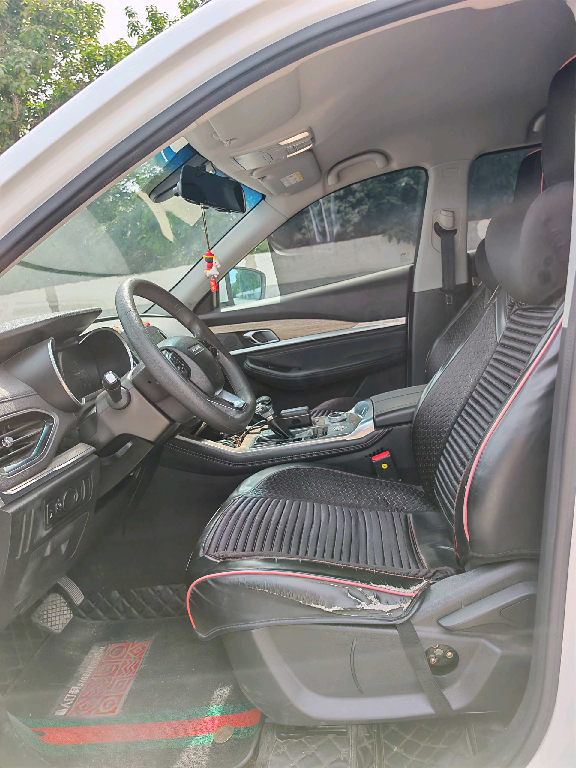 捷途 2020款 X70 1.5T 畅行版5座