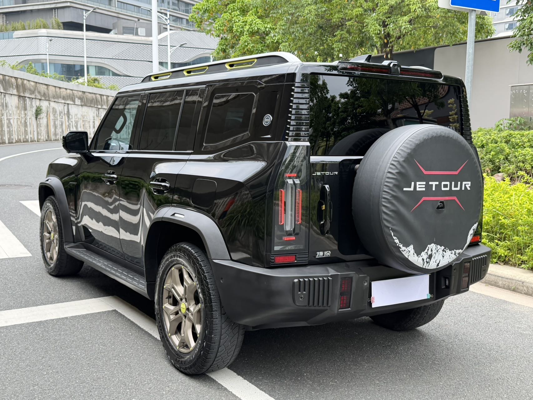 JETOUR 2023 Traveler 2.0T 4WD Conquest PRO