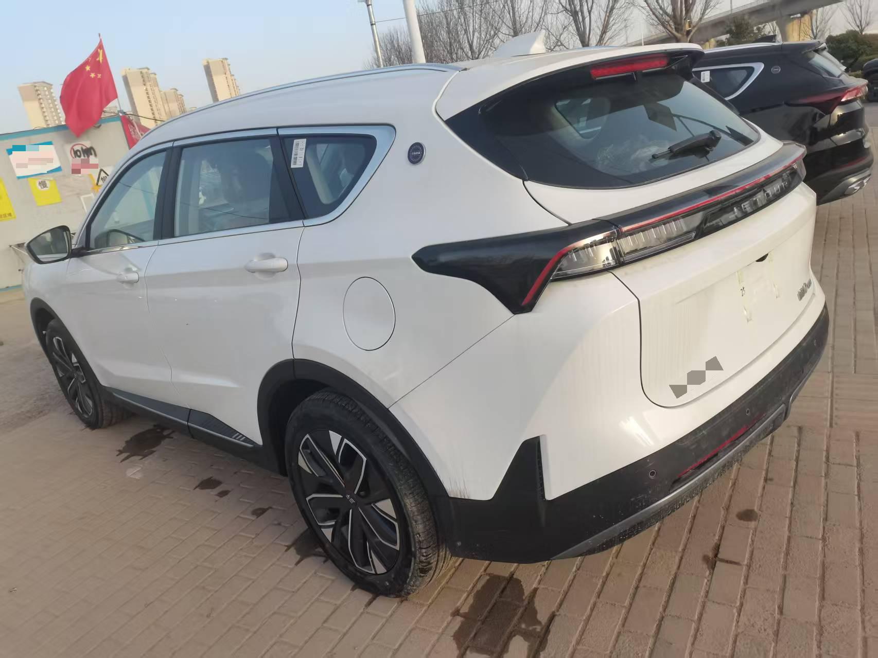 JETOUR 2025 Shanhai L7 1.5T 120km Comfort Edition 7-Seater