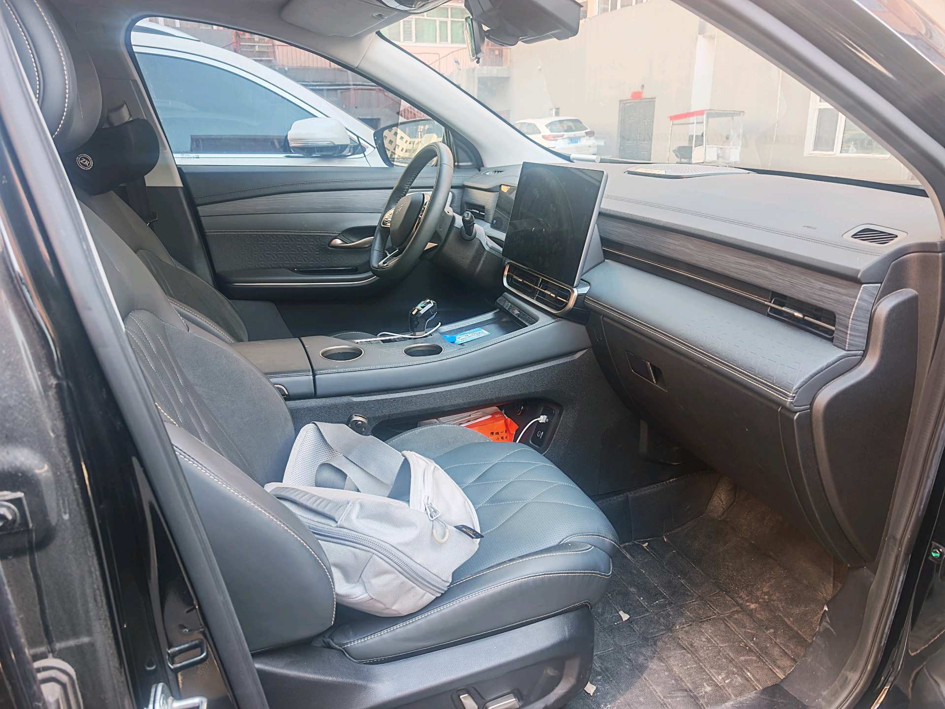 JETOUR 2023 Shanhai L9 1.5TD Pro 7-Seater