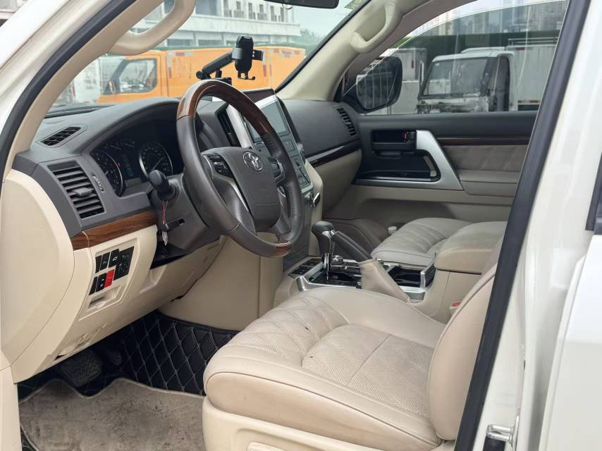 Toyota Land Cruiser (Import) 2019 Land Cruiser 4.0 EXR Middle East Version
